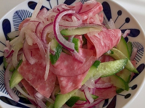 カンタン酢を使ってハムと玉ねぎ、きゅうりのマリネ♪